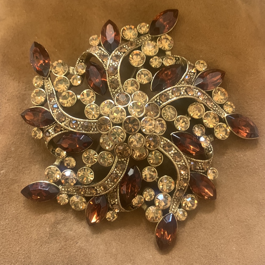 Vintage Crystal Amber/Gold Brooch/Pin. Purchased From Gumps San Francisco